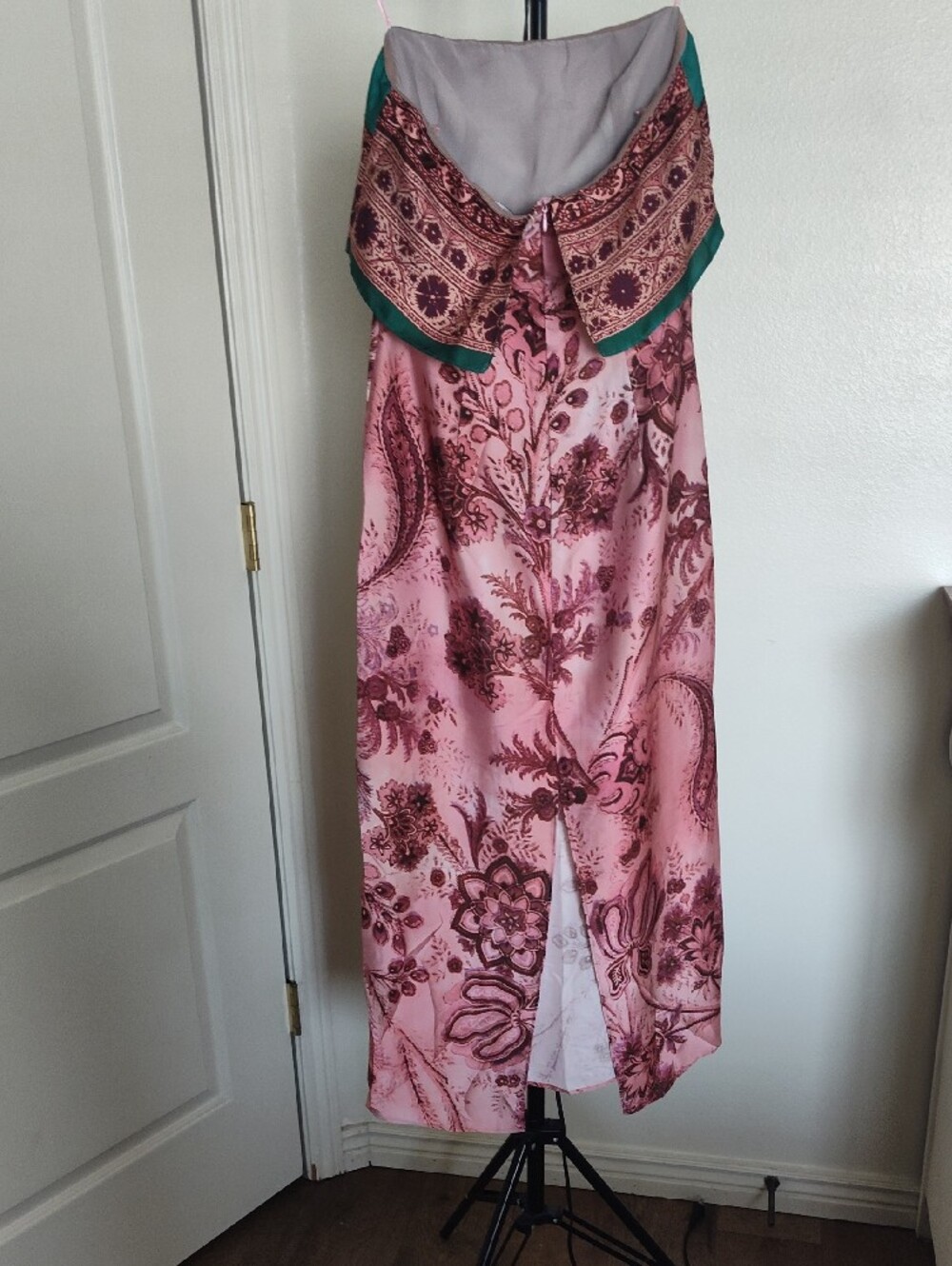 Zara Strapless Paisley Maxi Dress in Pink with Green Trim - Picture 4 of 11